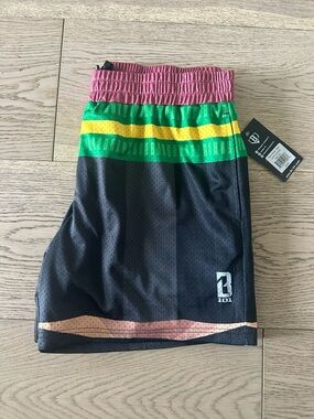101 Brand Men's Athletic Shorts in Black with Multicolor Waistband